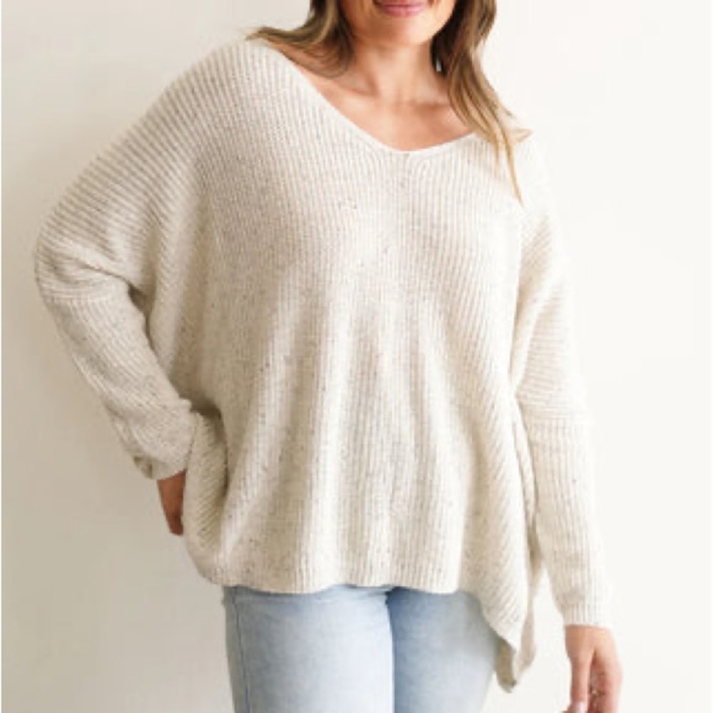 CJLA Rhea Oversized Knit Sweater Gray S/M - Picture 3 of 3
